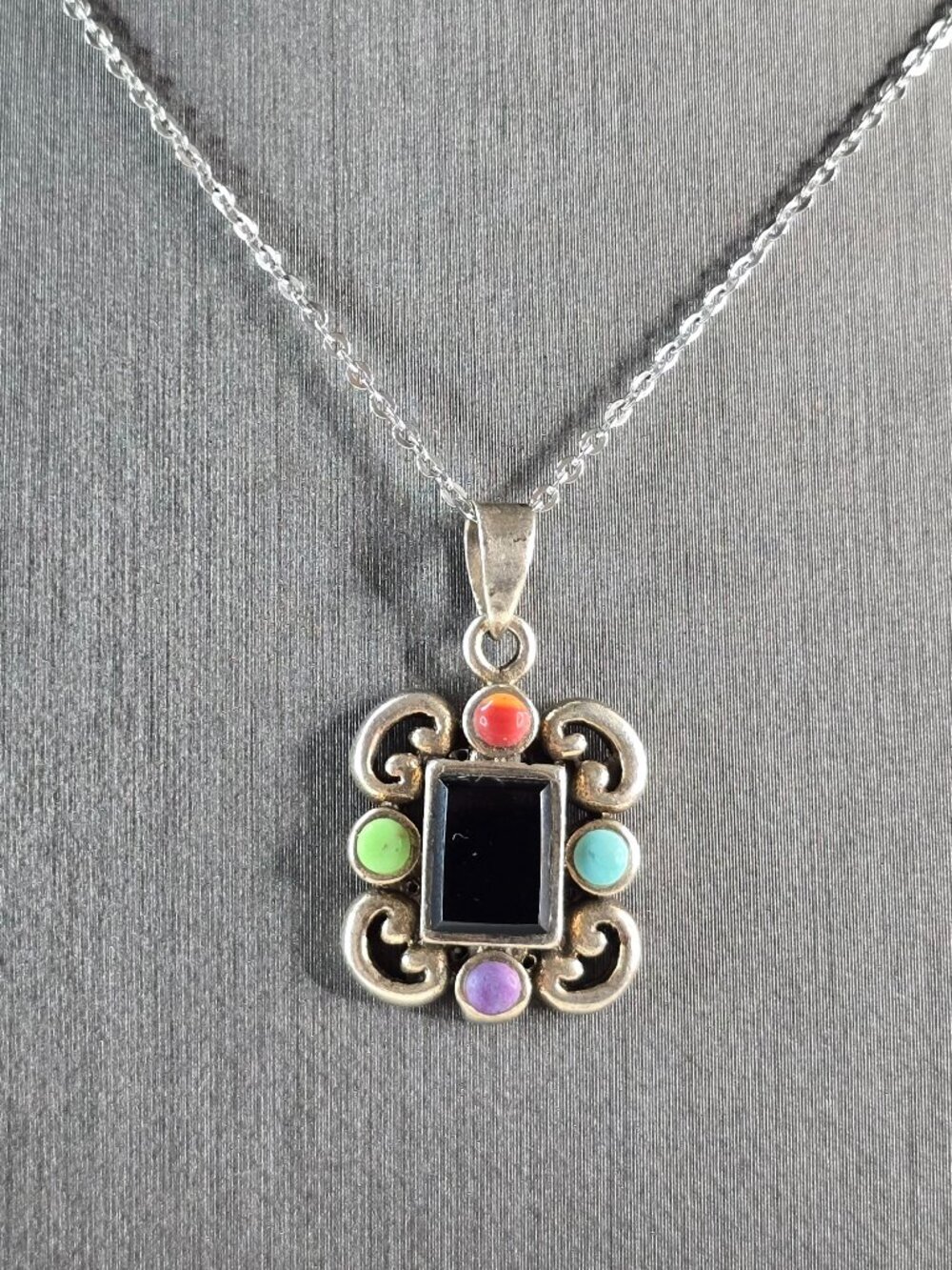 Womens Vintage Estate Sterling Silver Onyx Pendant Necklace 5.9g E6641